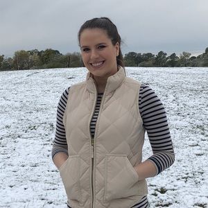 Meet your Posher, Danielle